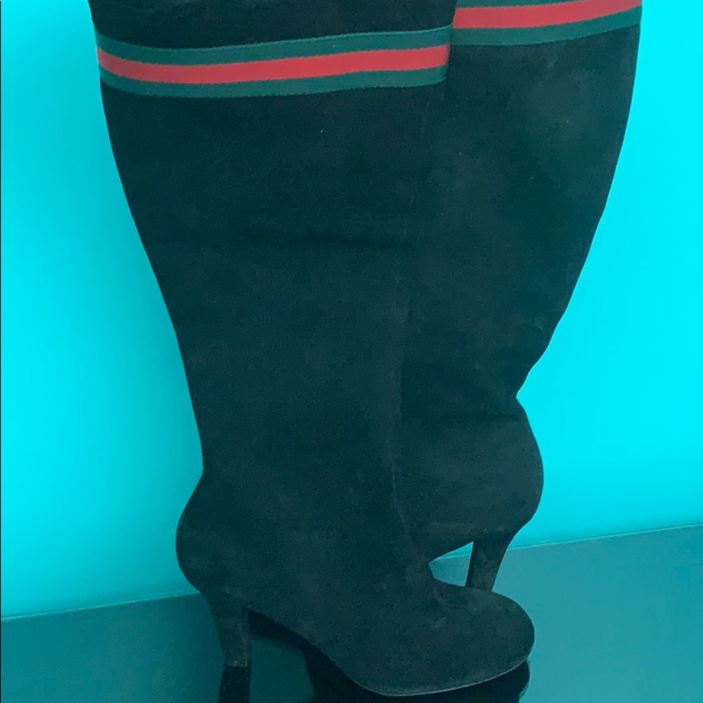 Gucci Black Suede Web Stripe Boots New 40